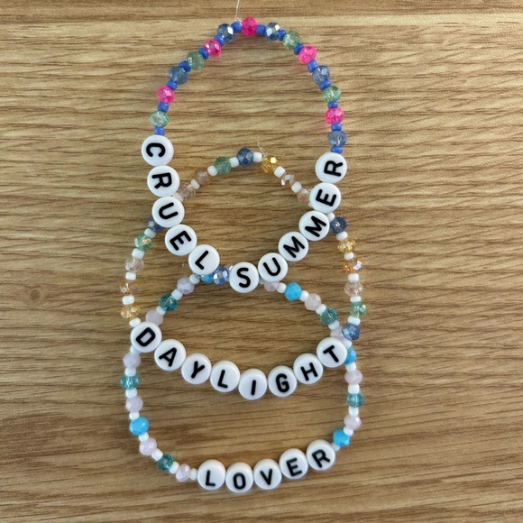 Taylor Swift Jewelry - 3 Taylor Swift lover friendship bracelets